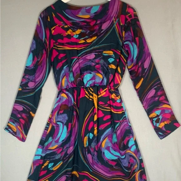 Everly Pink and Purple V-Neck Long Sleeve Dress Ladies Size Small Cocktail - Picture 3 of 5